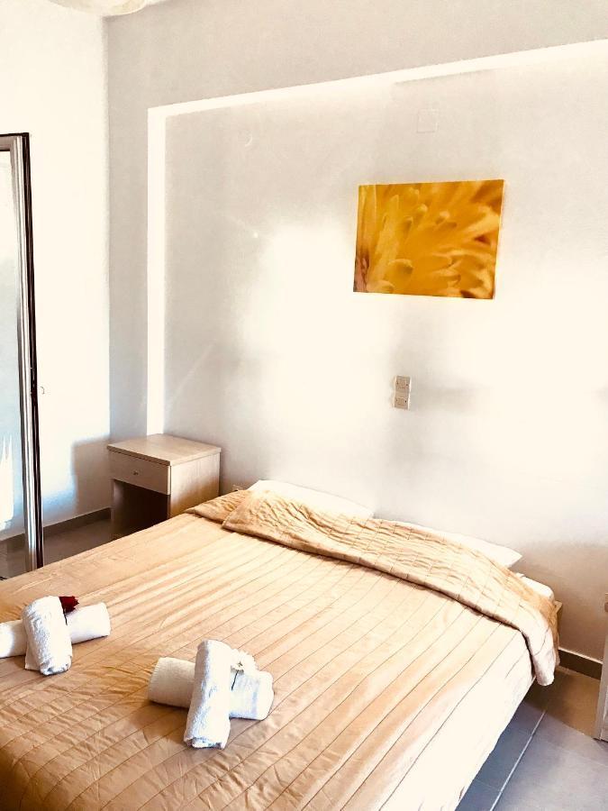 Room In Studio - Studio Banos Apartments And Swimming Pool Roda  Luaran gambar